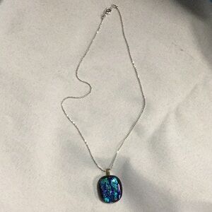 Glass pendant with silver chain